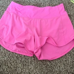 Lulu lemon shorts size tall 6